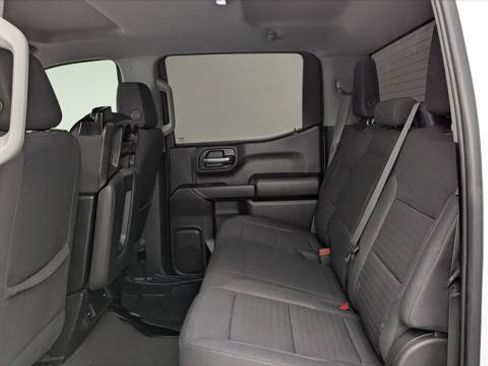 Used 2022 Chevrolet Silverado 1500 Custom RWD image 17