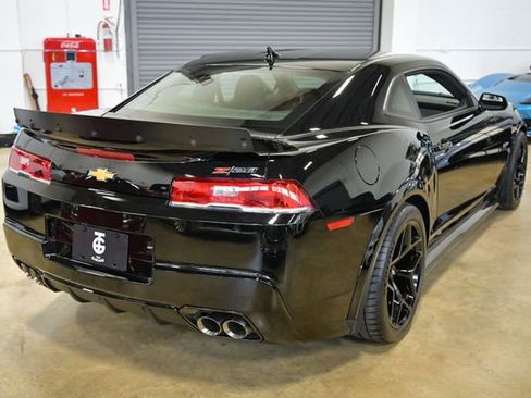 Used 2015 Chevrolet Camaro Z/28 RWD image 15