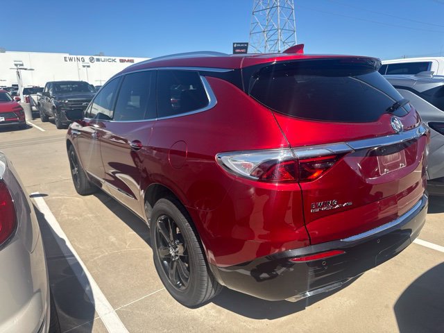 Used 2023 Buick Enclave Essence w/ Sport Touring Edition FWD image 4