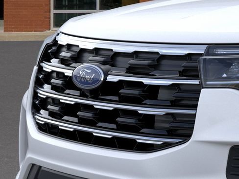 New 2026 Ford Explorer Active RWD image 17