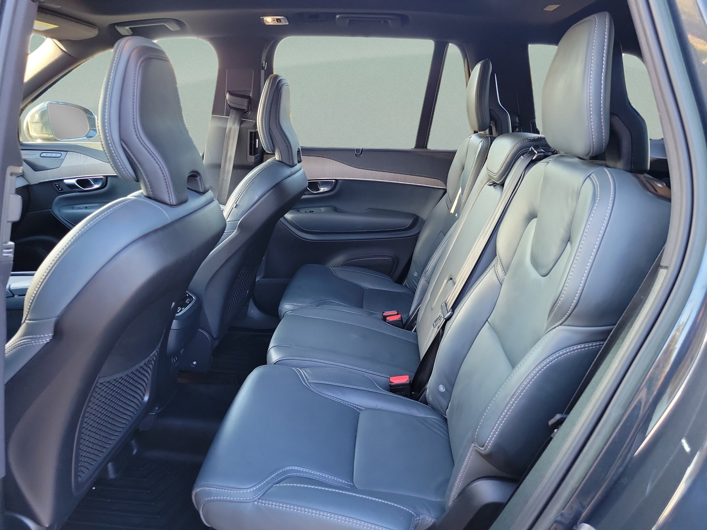 Used 2022 Volvo XC90 T6 Inscription w/ Advanced Package AWD/4WD image 9
