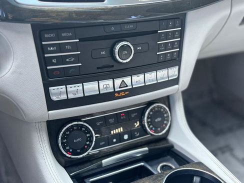 Used 2015 Mercedes-Benz CLS 400 4MATIC w/ Premium 2 Package image 33