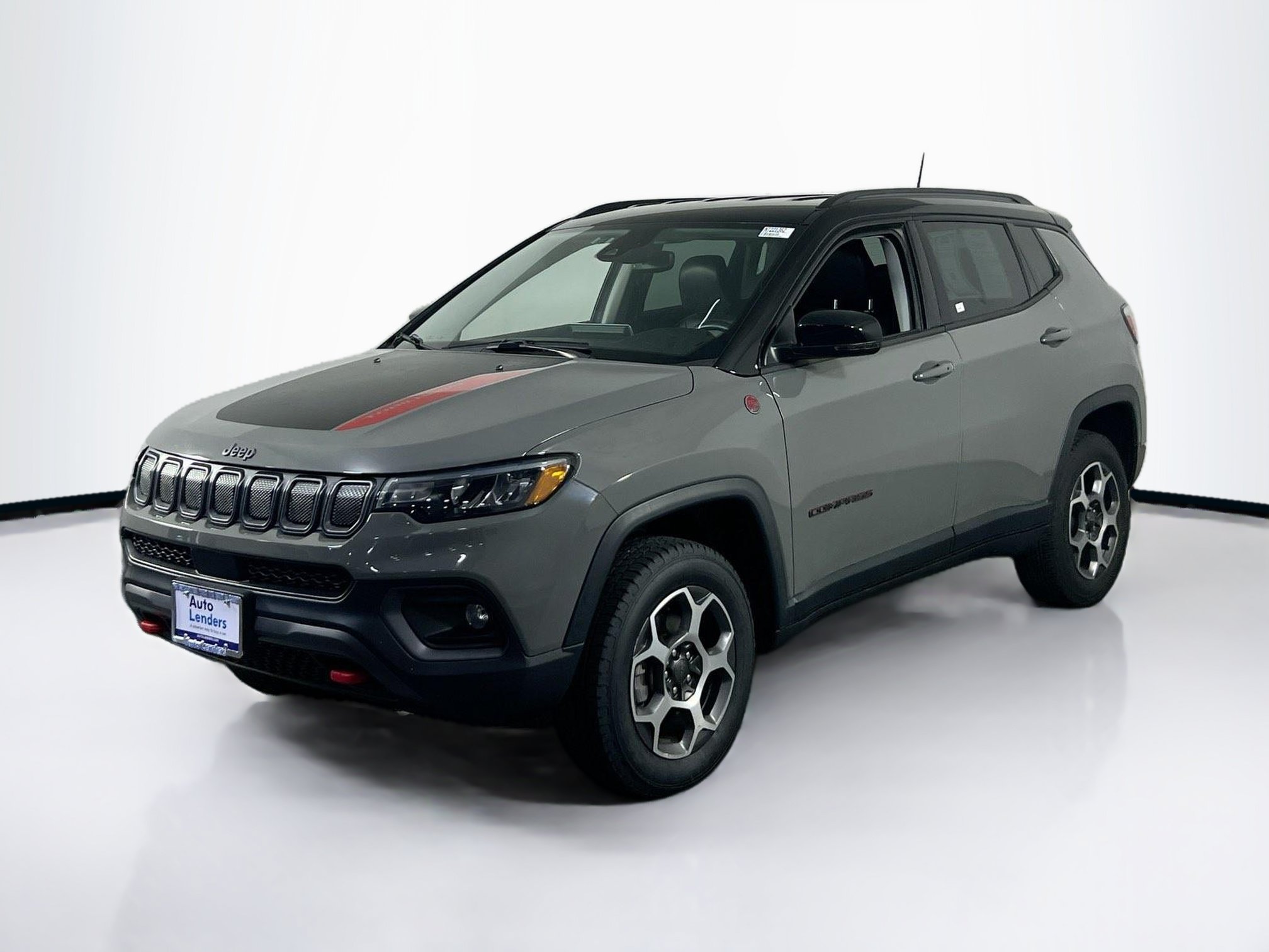 Used 2022 Jeep Compass Trailhawk w/ Trailhawk Convenience Group AWD/4WD image 1