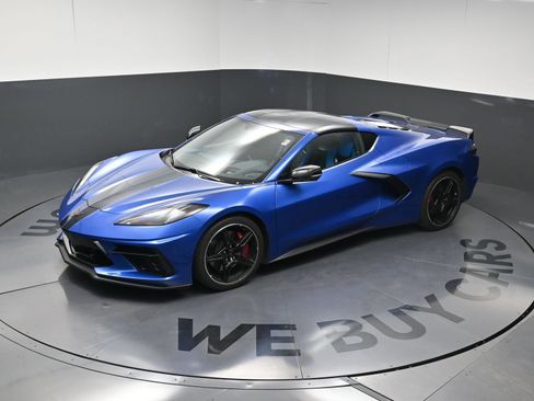 Used 2022 Chevrolet Corvette Stingray Premium Cpe w/ Z51 Performance Package RWD image 35