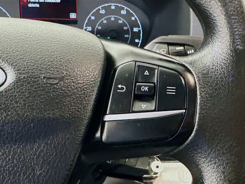 Used 2023 Ford E-Transit Medium Roof image 17