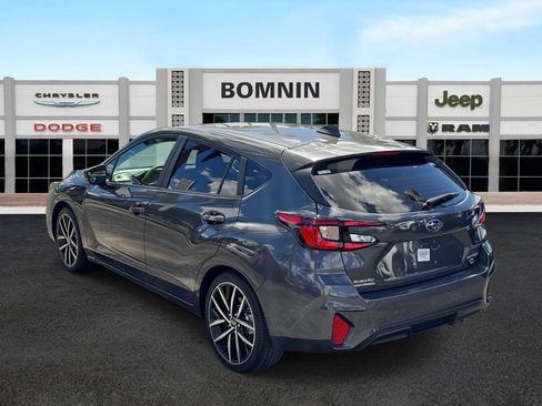 Used 2024 Subaru Impreza 2.0i Sport image 3