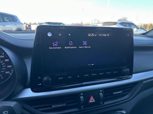 Used 2024 Kia Forte GT-Line w/ GT-Line Premium Package image 21