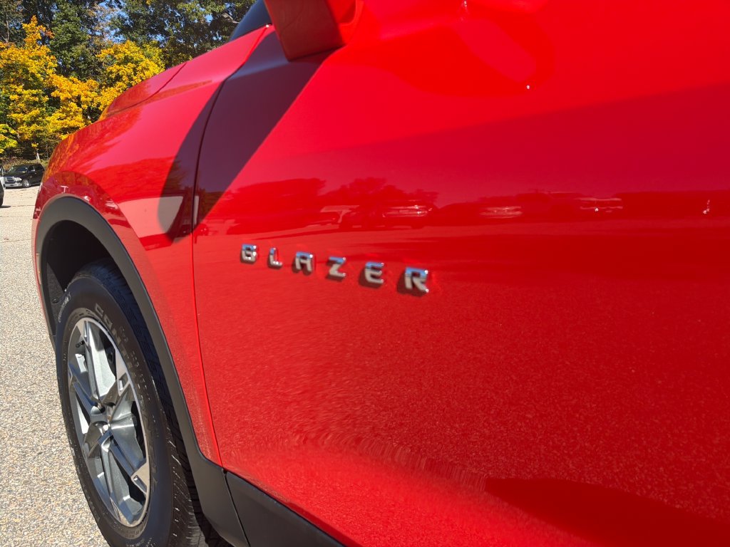 New 2026 Chevrolet Blazer LT AWD/4WD image 32