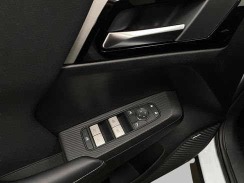 New 2026 Mitsubishi Outlander ES image 30