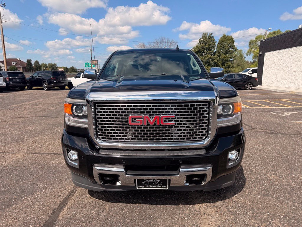 Used 2016 GMC Sierra 2500 Denali w/ Duramax Plus Package AWD/4WD image 13