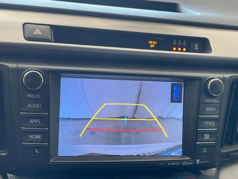Used 2017 Toyota RAV4 XLE w/ Convenience Package AWD/4WD image 17