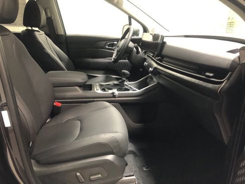 New 2026 Kia Carnival SX Prestige image 13