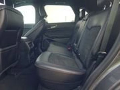 Used 2024 Ford Edge ST-Line image 4