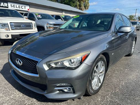 Used 2015 INFINITI Q50 Premium image 3