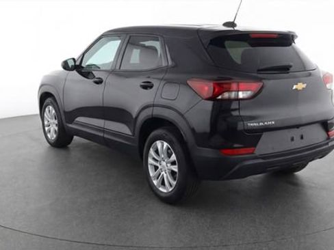 Used 2023 Chevrolet TrailBlazer LS image 14