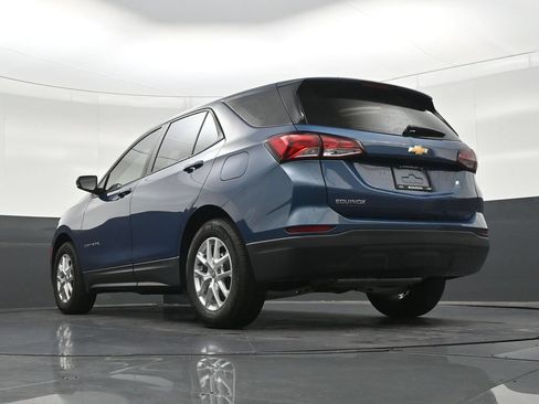 Used 2024 Chevrolet Equinox LS FWD image 25
