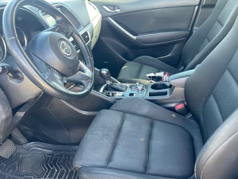 Used 2016 MAZDA CX-5 Touring w/ Bose/Moonroof Package FWD image 2