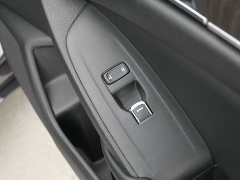 Used 2018 Honda Accord EX-L image 24