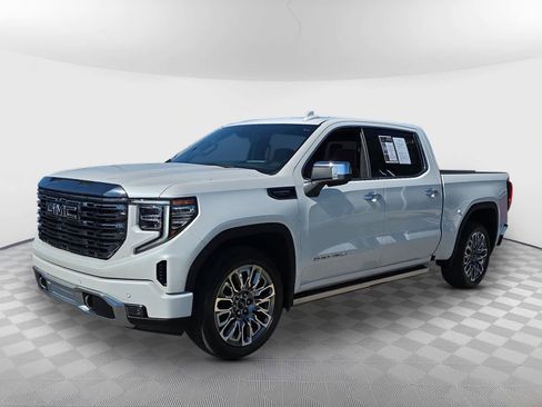 Used 2023 GMC Sierra 1500 Denali Ultimate image 2
