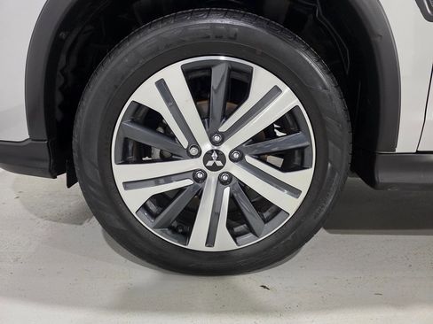 Used 2023 Mitsubishi Outlander Sport ES image 8