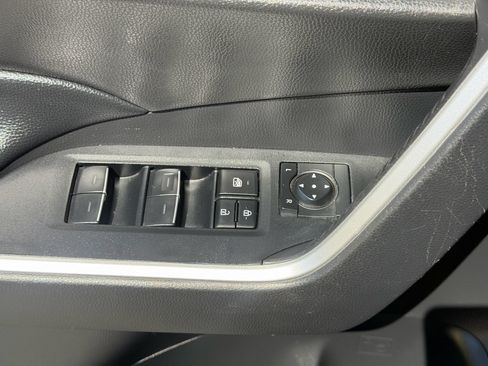 Used 2024 Toyota RAV4 XLE FWD image 18