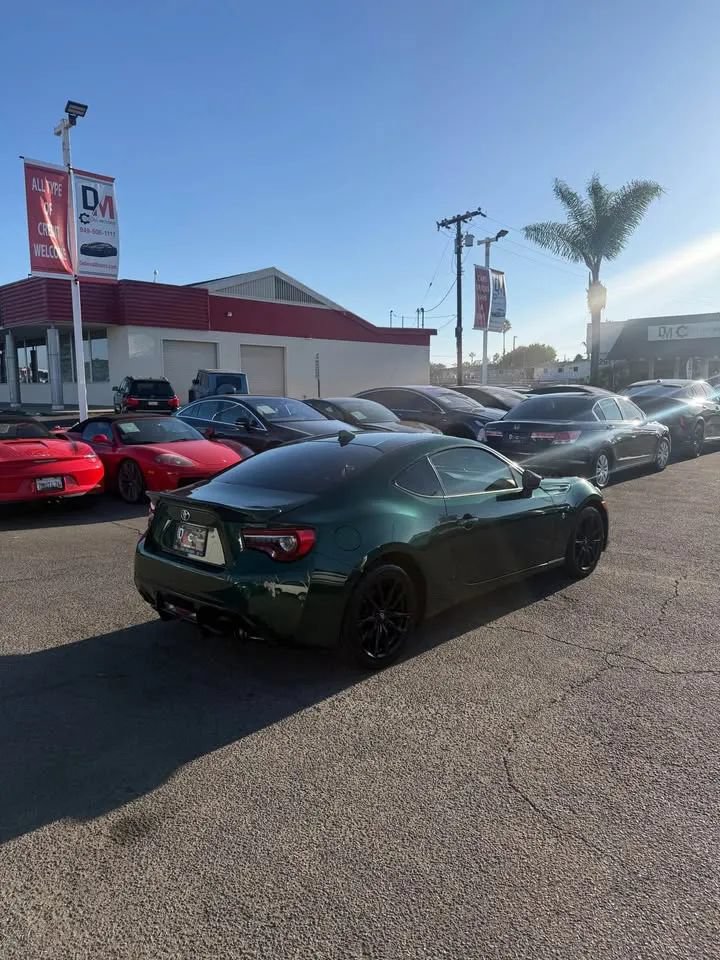 Used 2020 Toyota 86 RWD image 5