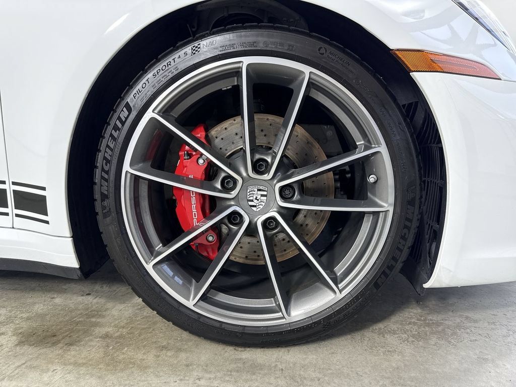 Certified 2024 Porsche 911 Carrera 4S AWD/4WD image 15
