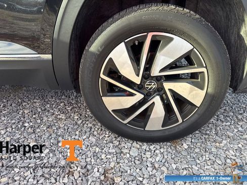 Used 2025 Volkswagen Atlas SEL image 20