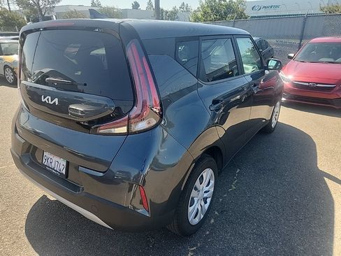 Certified 2024 Kia Soul LX FWD image 13