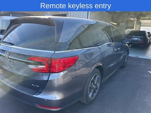 Used 2023 Honda Odyssey Elite image 7