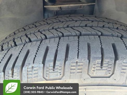 Used 2015 Ford Edge SEL w/ Equipment Group 201A AWD/4WD image 12