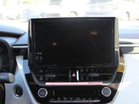 Certified 2026 Toyota Corolla SE FWD image 15