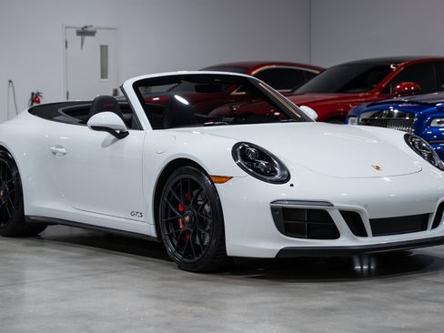 Used 2018 Porsche 911 Carrera GTS RWD image 75