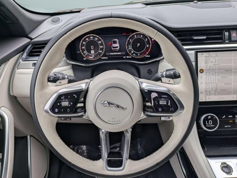 Used 2026 Jaguar F-PACE R-Dynamic S AWD/4WD image 17