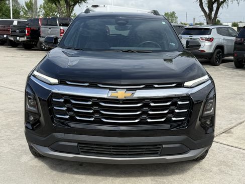 Used 2025 Chevrolet Equinox LT w/ Convenience Package II AWD/4WD image 11