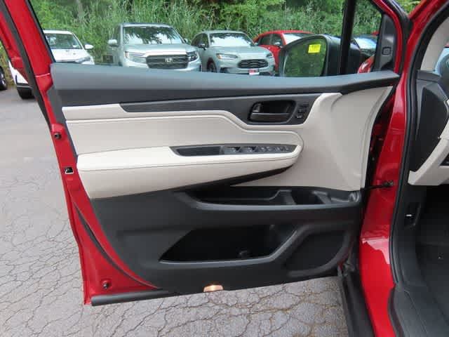 New 2027 Honda Odyssey EX-L image 16
