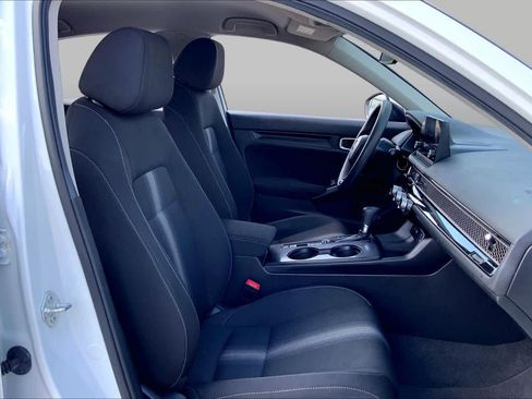 Used 2024 Honda Civic LX image 9