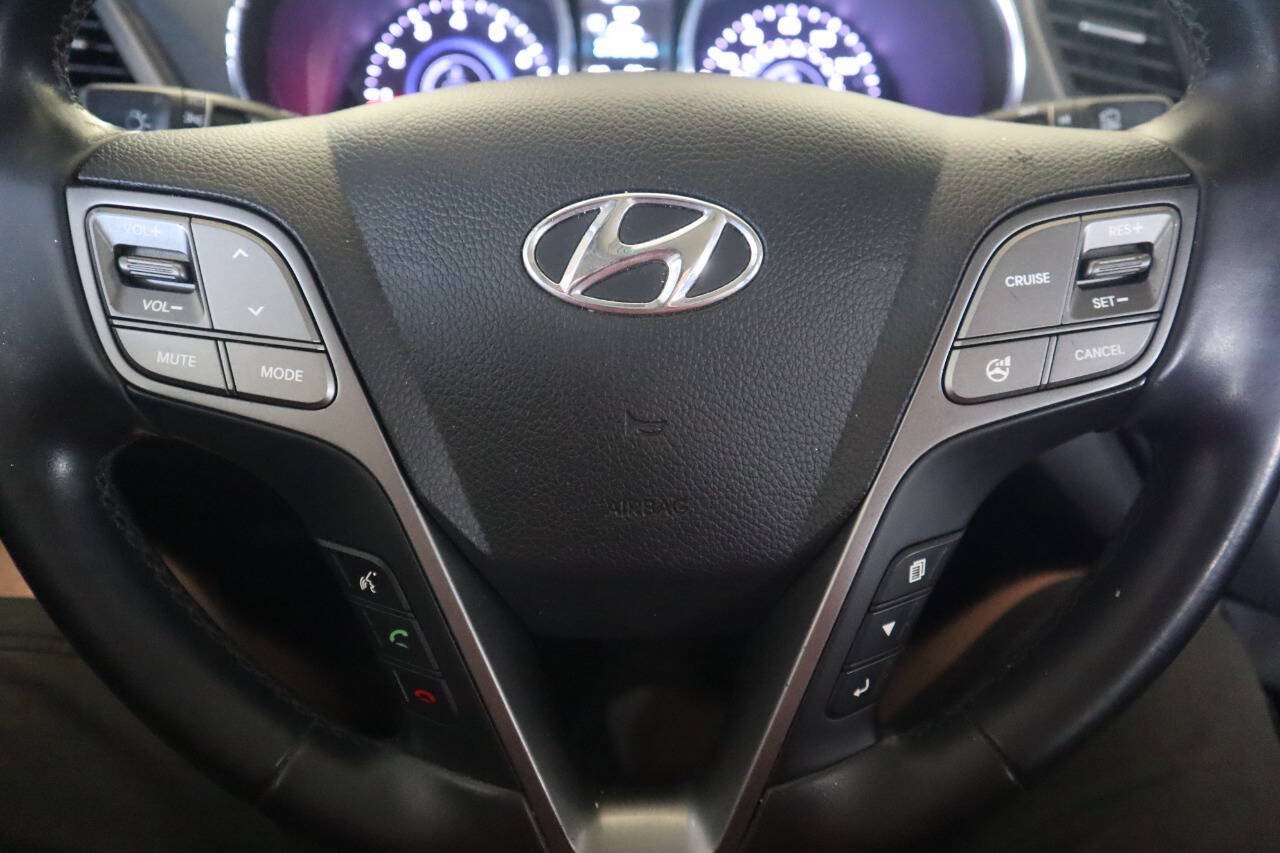 Used 2013 Hyundai Santa Fe Sport 2.0T FWD image 32