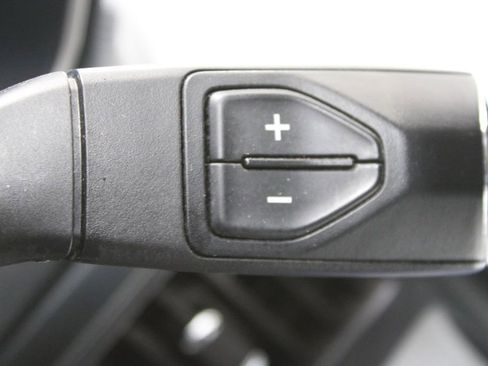 Used 2022 Ford F150 XL w/ Trailer Tow Package image 39