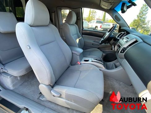 Used 2009 Toyota Tacoma PreRunner RWD image 15