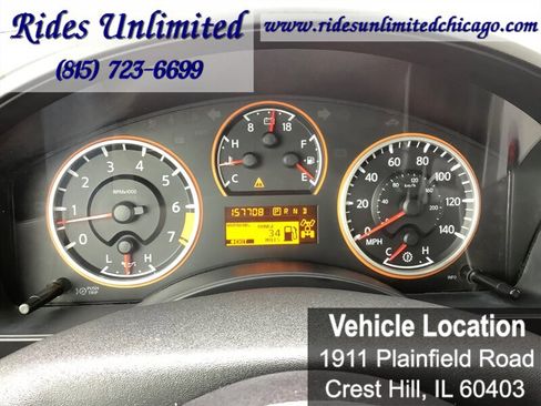 Used 2010 Nissan Titan SE w/ SE Value Truck Pkg image 20