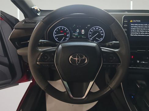 Used 2022 Toyota Avalon Limited w/ Advanced Safety Package FWD image 14