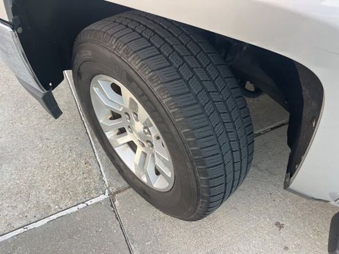 Used 2018 Chevrolet Silverado 1500 LT w/ Texas Edition image 29