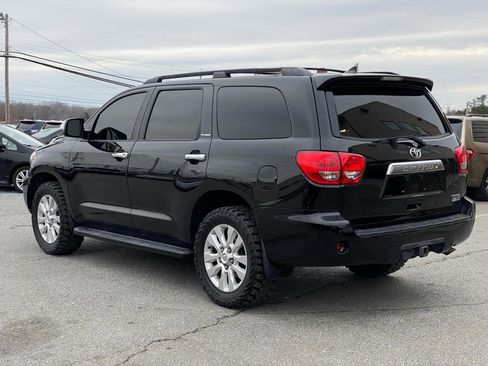 Used 2012 Toyota Sequoia Platinum image 3