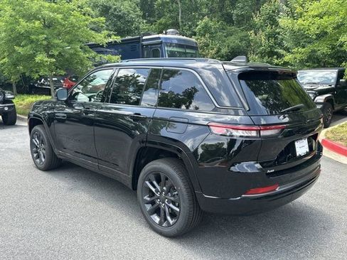 New 2026 Jeep Grand Cherokee Limited AWD/4WD image 7
