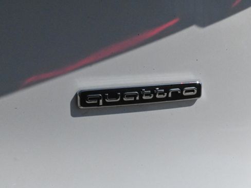 Used 2025 Audi Q5 Premium Plus image 13