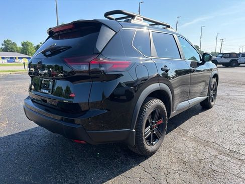 Used 2025 Nissan Rogue SV w/ Rock Creek Premium Package AWD/4WD image 11