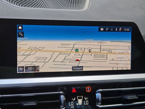 Used 2020 BMW 330i Sedan w/ Convenience Package image 15