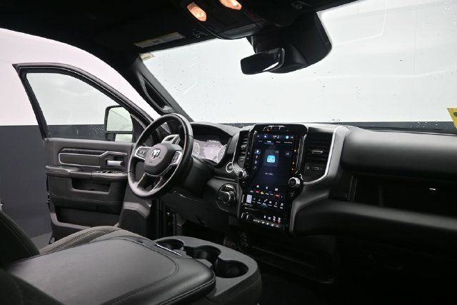 Used 2024 RAM 2500 Big Horn w/ Safety Group AWD/4WD image 47
