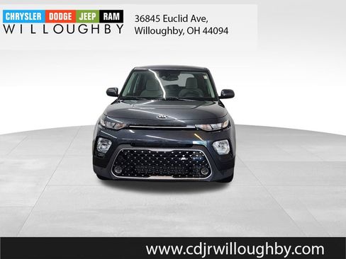 Used 2021 Kia Soul EX FWD image 2